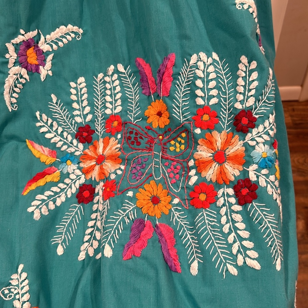 Homemade embroidered dress - Picture 7 of 16